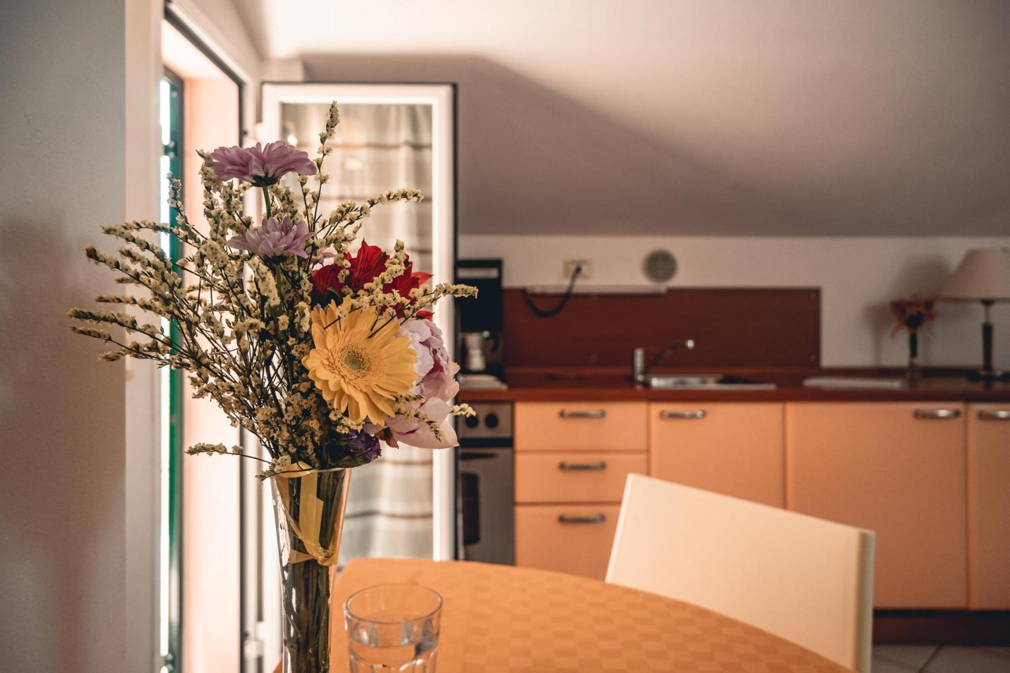 Residence Le Saline Борджо-Верецці Екстер'єр фото